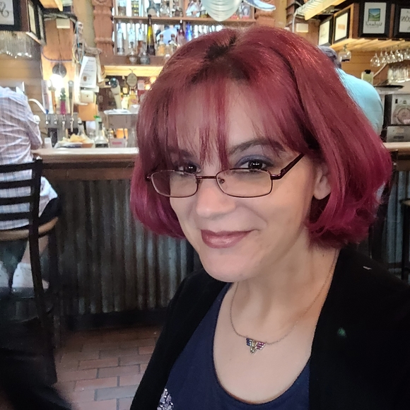 Meet your Posher, Courtney - Picture 11 of 14